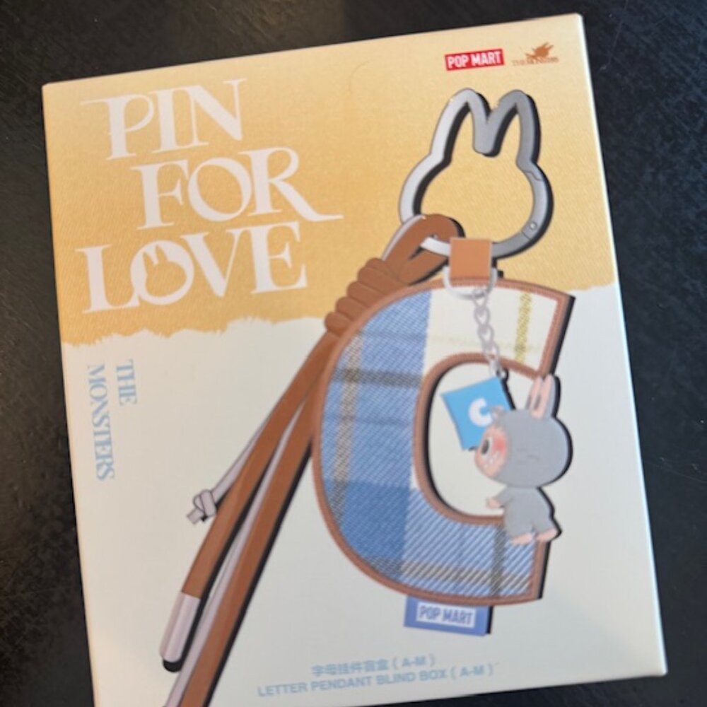POP MART THE MONSTERS Pin for Love Series Labubu Letter Pendant Keychain (L) - Picture 2 of 5